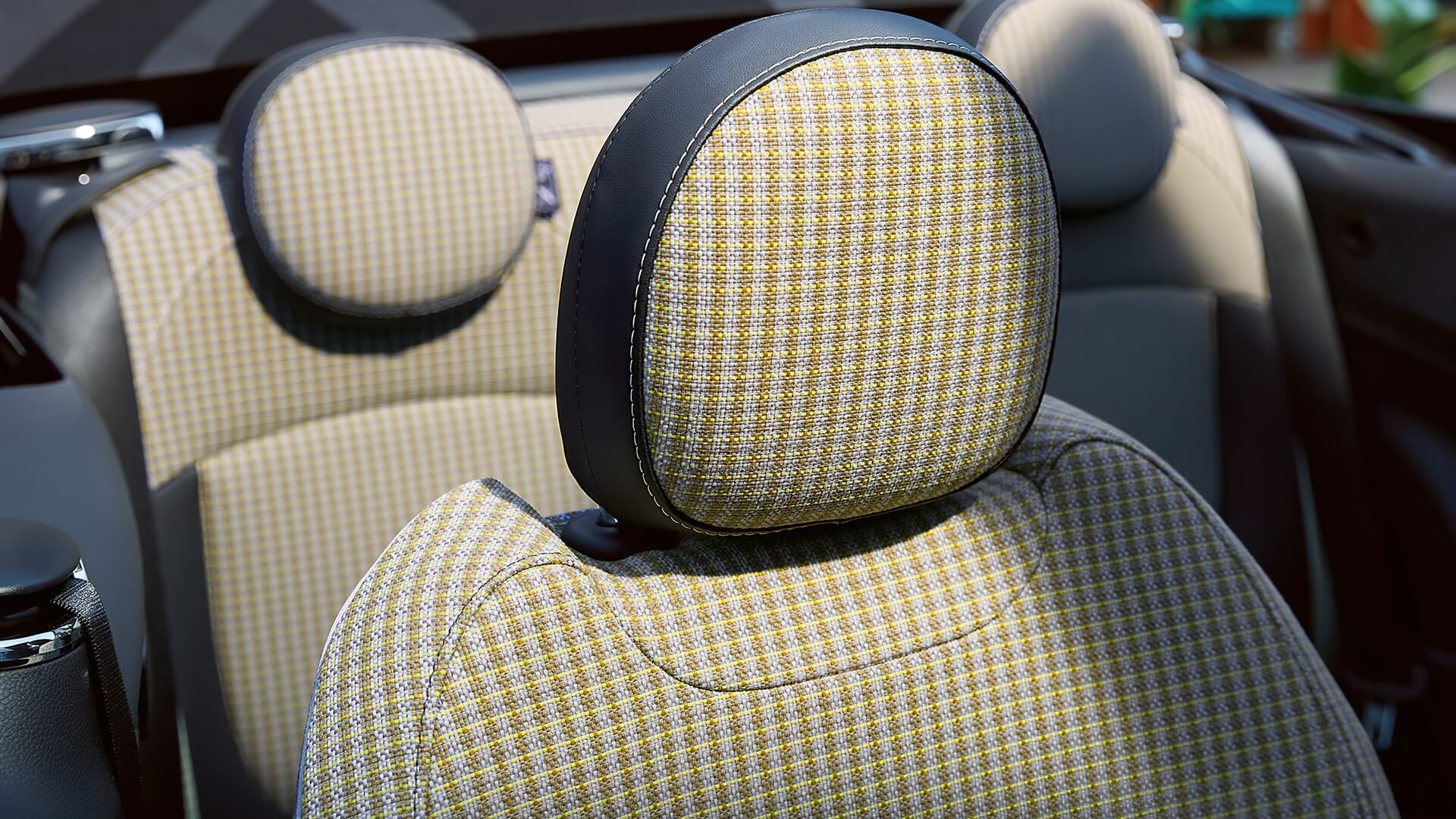 СИДІННЯ І ОЗДОБЛЕННЯ.