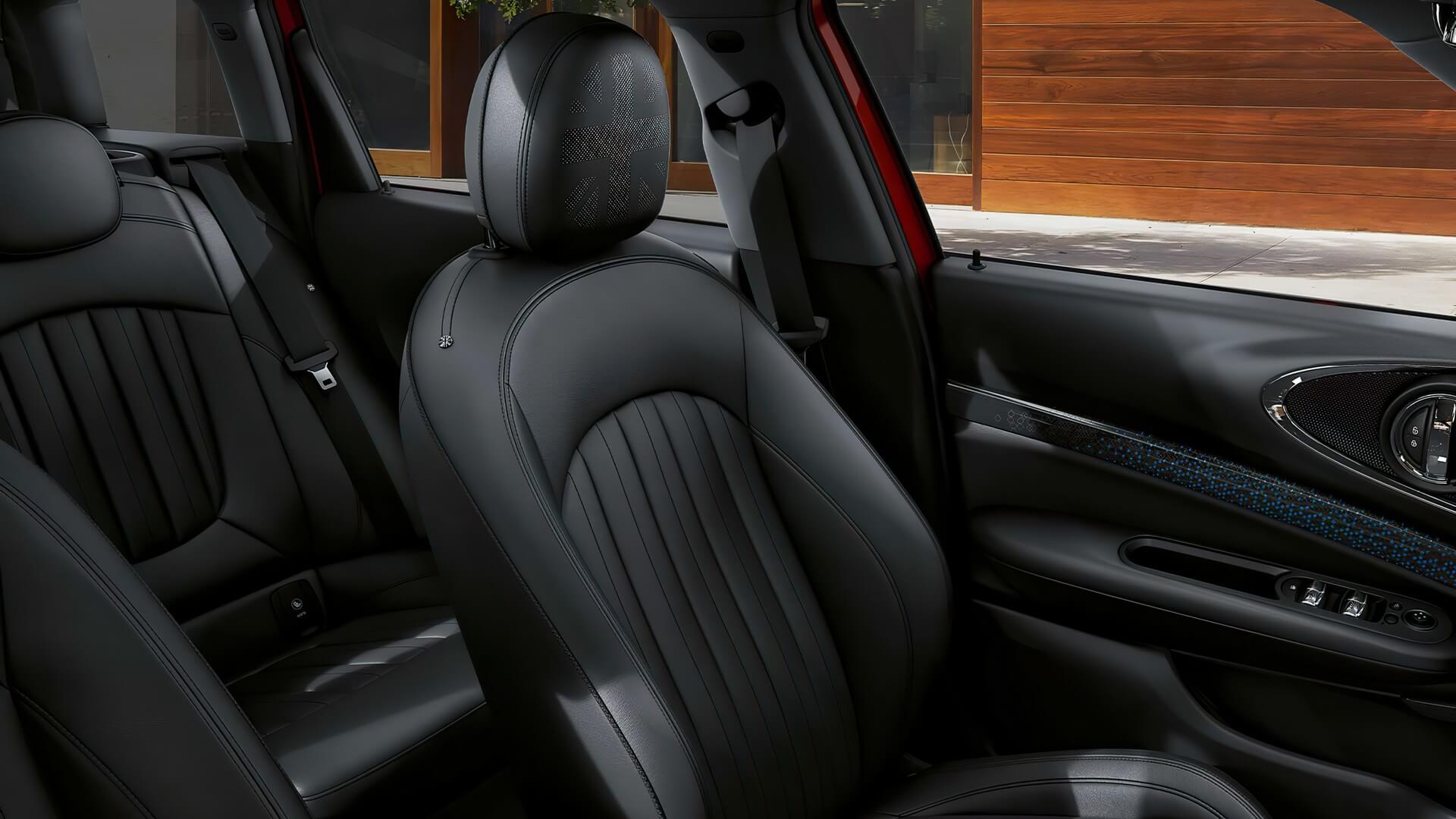 ЧОРНА ОББИВКА MINI YOURS LEATHER LOUNGE CARBON.